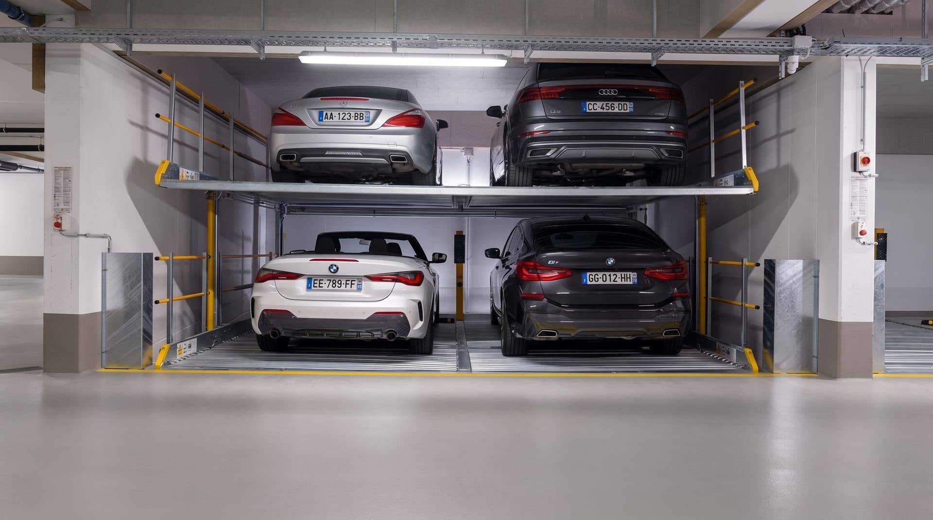 Parking automatique en copropriété, du plateau superposé au robot